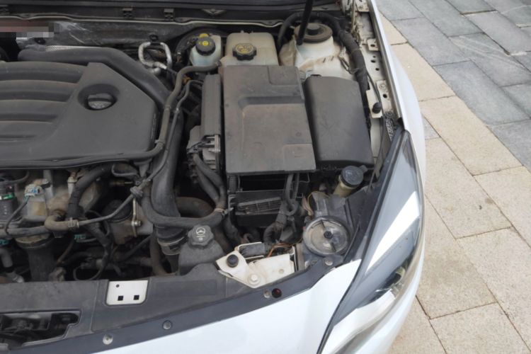 Used Buick Regal 2015 GS 2.0T Grand Sport Edition Engine Bay Left