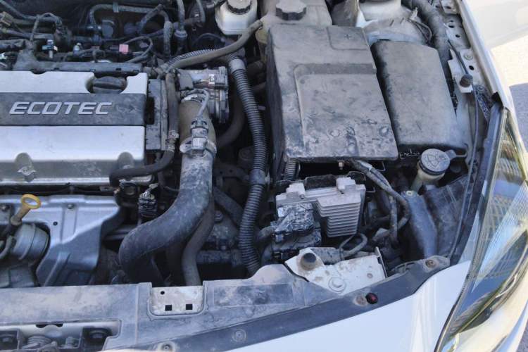 Used Buick Regal 2015 1.6T Elite Tech Model Engine Bay Left