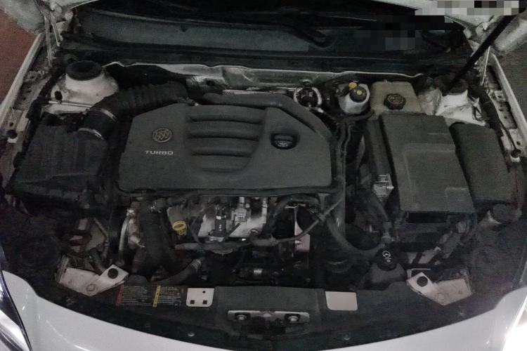 Used Buick Regal 2015 GS 2.0T Grand Sport Edition Engine Bay