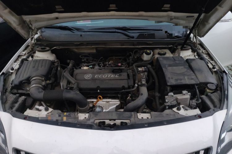 Used Buick Regal 2015 1.6T Elite Tech Model Engine Bay
