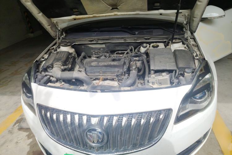 Used Buick Regal 2015 1.6T Elite Tech Model Engine Bay