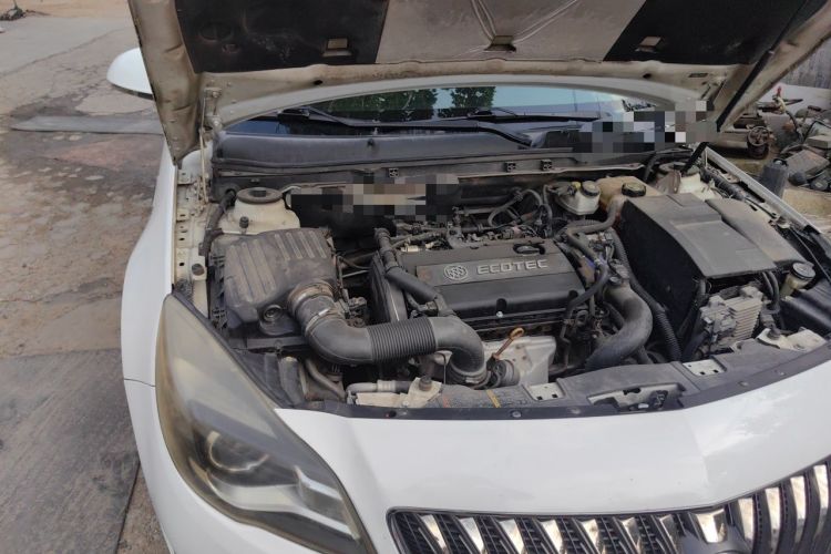 Used Buick Regal 2015 1.6T Leading Technology Model Engine Bay Right