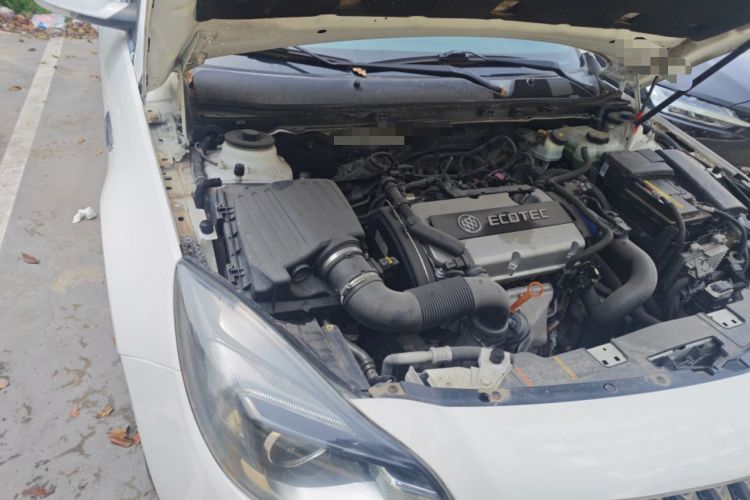Used Buick Regal 2015 1.6T Leading Technology Model Engine Bay Right