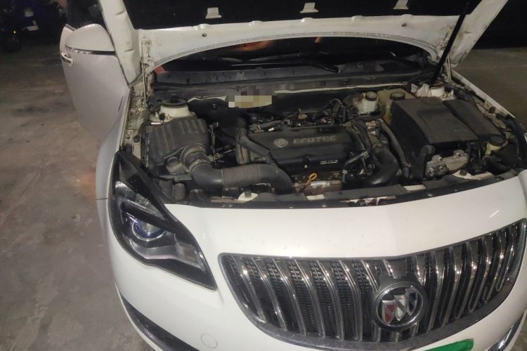 Used Buick Regal 2015 1.6T Elite Tech Model Engine Bay Right