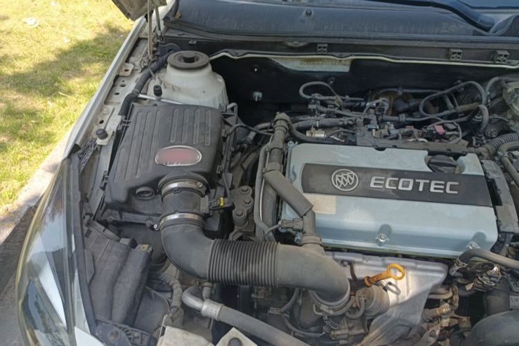 Used Buick Regal 2015 1.6T Leading Technology Model Engine Bay Right