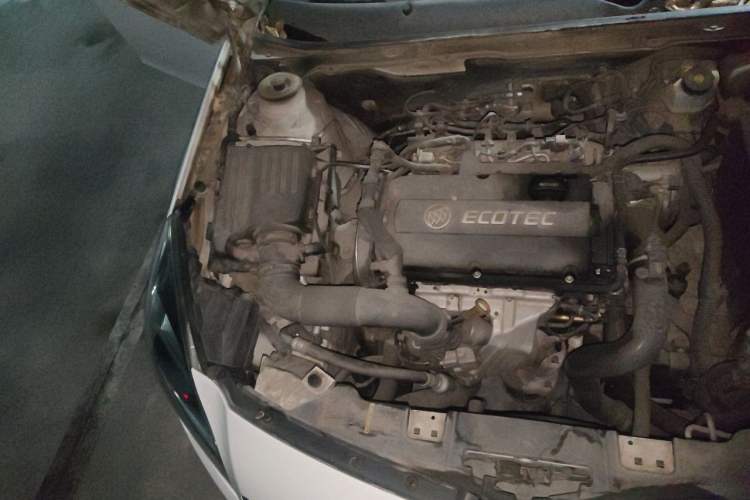 Used Buick Regal 2015 1.6T Leading Technology Model Engine Bay Right