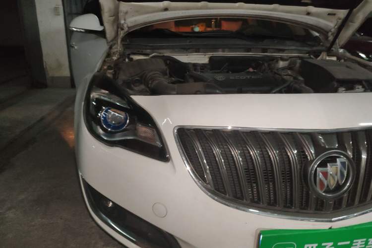 Used Buick Regal 2015 1.6T Elite Tech Model Engine Bay Right