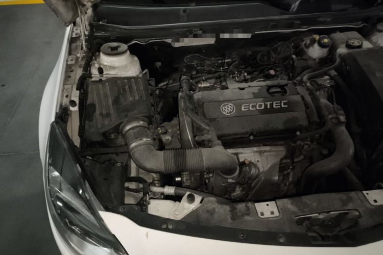 Used Buick Regal 2015 1.6T Elite Tech Model Engine Bay Right
