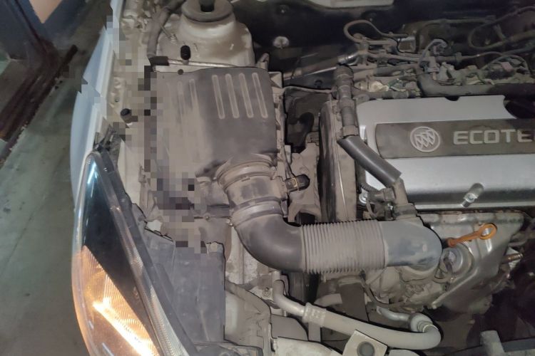 Used Buick Regal 2015 1.6T Leading Technology Model Engine Bay Right