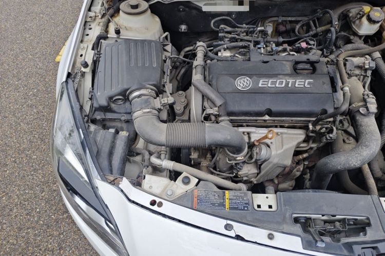 Used Buick Regal 2015 1.6T Leading Technology Model Engine Bay Right