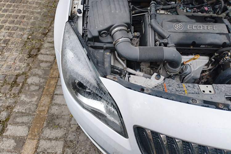 Used Buick Regal 2015 1.6T Leading Technology Model Engine Bay Right