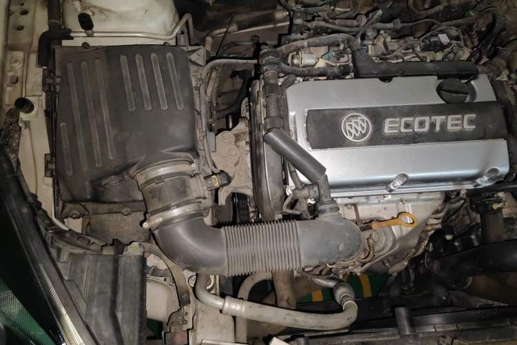 Used Buick Regal 2015 1.6T Fashion Tech Model Engine Bay Right