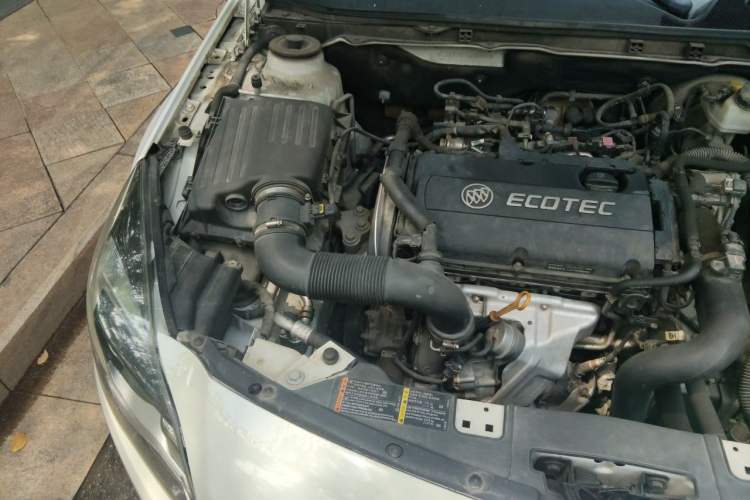 Used Buick Regal 2015 1.6T Leading Technology Model Engine Bay Right