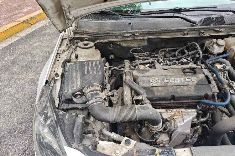 Used Buick Regal 2015 1.6T Leading Technology Model Engine Bay Right