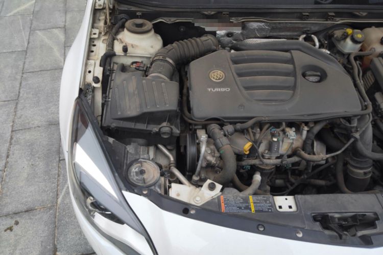 Used Buick Regal 2015 GS 2.0T Grand Sport Edition Engine Bay Right