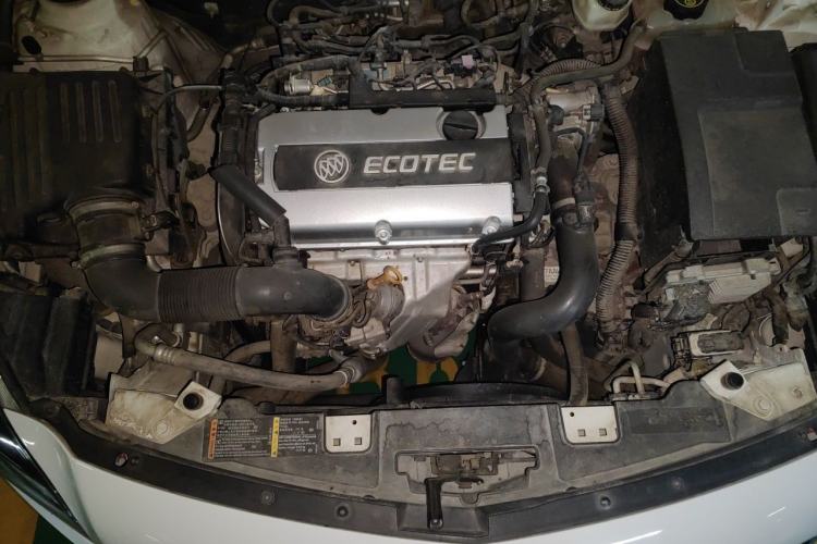 Used Buick Regal 2015 1.6T Fashion Tech Model Engine Bay