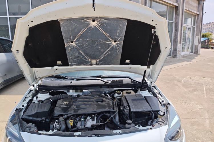 Used Buick Regal 2015 GS 2.0T Grand Sport Edition Engine Bay