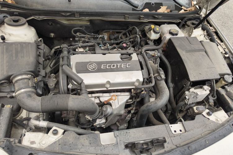 Used Buick Regal 2015 1.6T Leading Technology Model Engine Bay