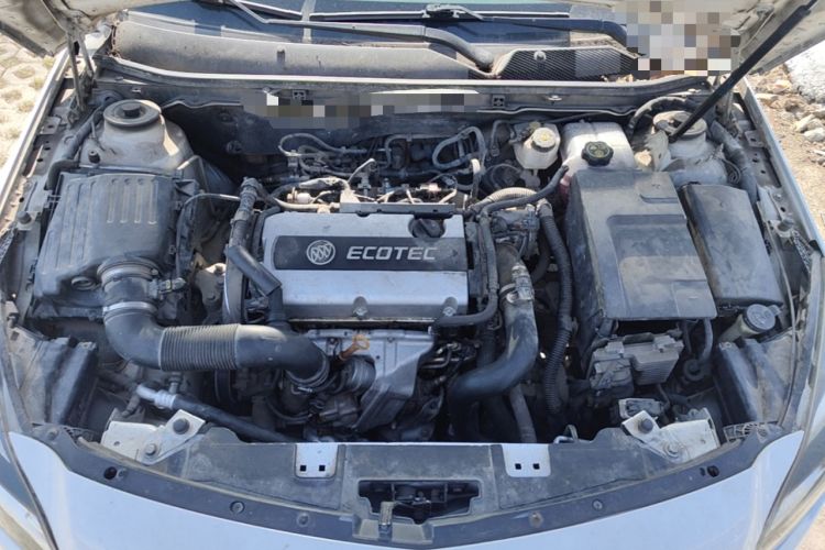 Used Buick Regal 2015 1.6T Elite Tech Model Engine Bay