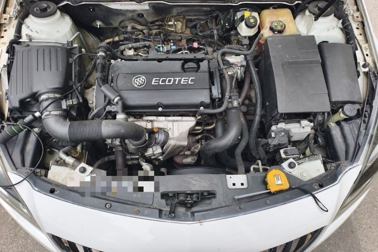 Used Buick Regal 2015 1.6T Leading Technology Model Engine Bay