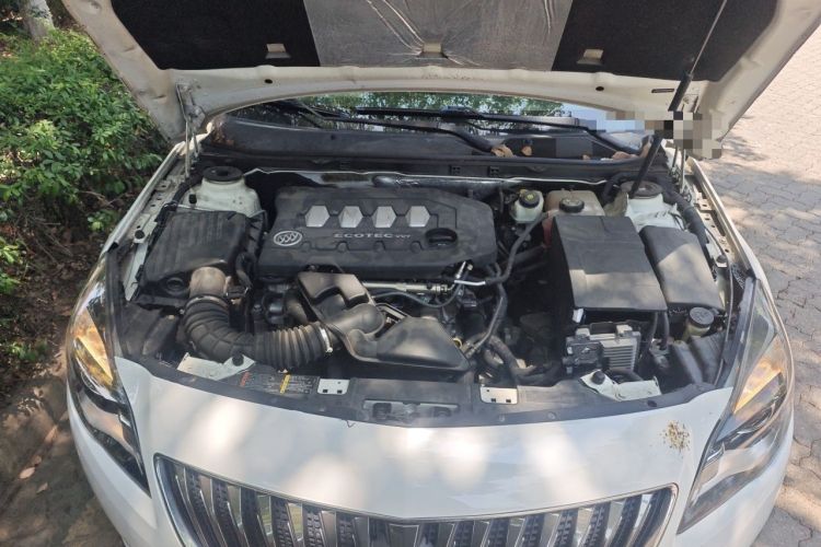 Used Buick Regal 2015 2.0L Leading Fashion Edition Engine Bay