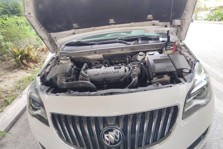 Used Buick Regal 2015 1.6T Leading Technology Model Engine Bay