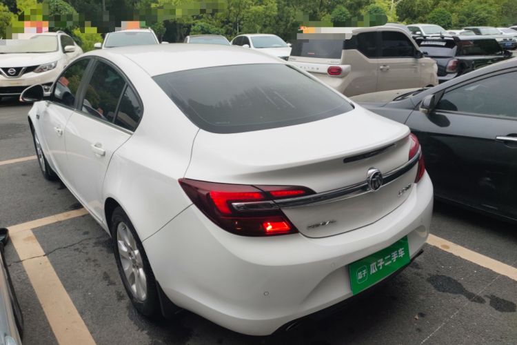 Used Buick Regal 2015 2.0L Leading Fashion Edition Exterior 2