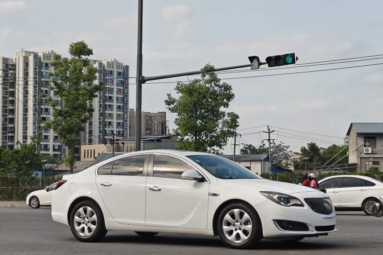 Used Buick Regal 2015 1.6T Elite Tech Model Exterior 2