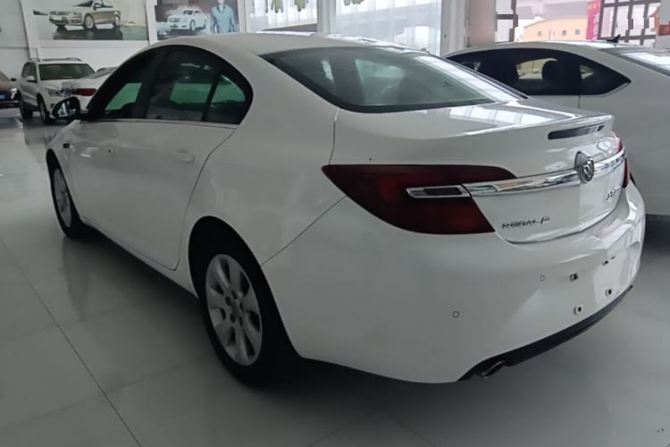 Used Buick Regal 2015 1.6T Leading Technology Model Exterior 2