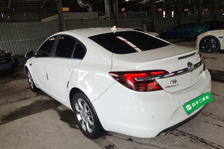Used Buick Regal 2015 2.0L Leading Fashion Edition Exterior 2