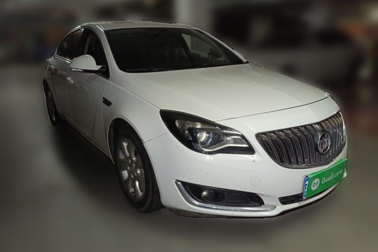 Used Buick Regal 2015 2.0L Leading Fashion Edition Exterior 2