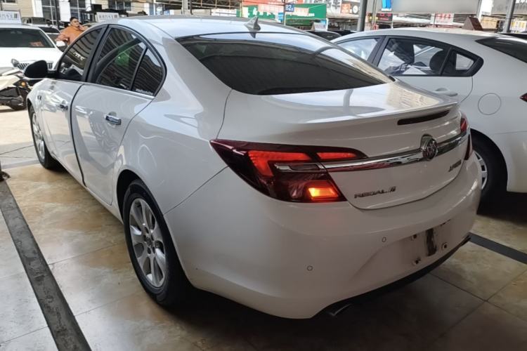 Used Buick Regal 2015 1.6T Elite Tech Model Exterior 2