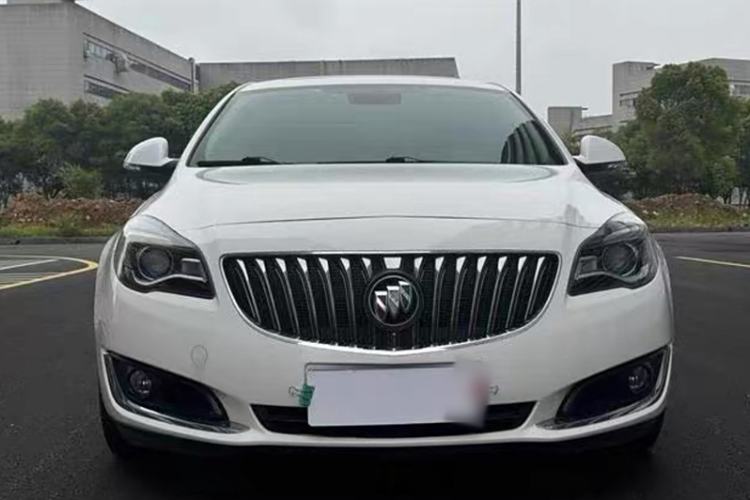 Used Buick Regal 2015 1.6T Elite Tech Model Exterior 2