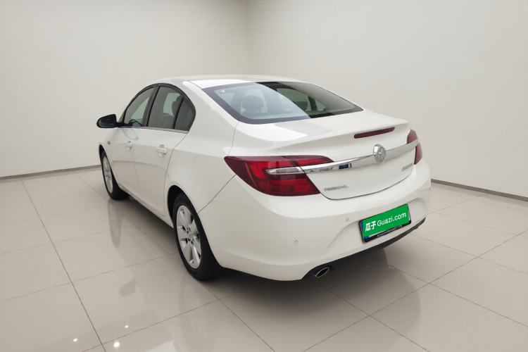Used Buick Regal 2015 2.0L Leading Fashion Edition Exterior 3