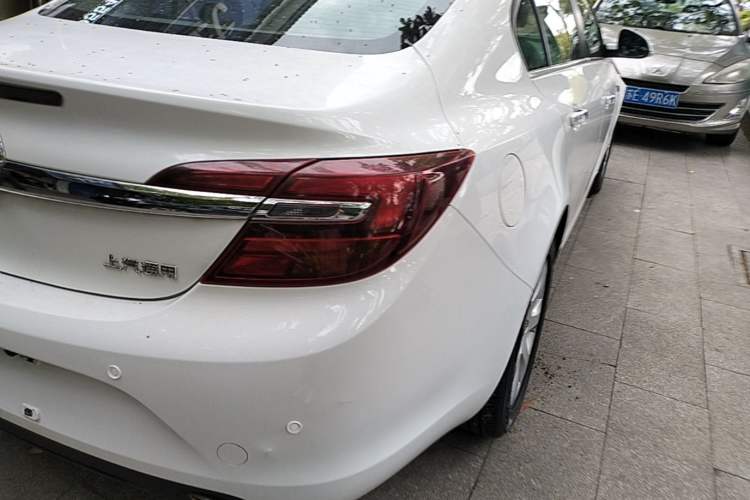 Used Buick Regal 2015 1.6T Elite Tech Model Exterior 3