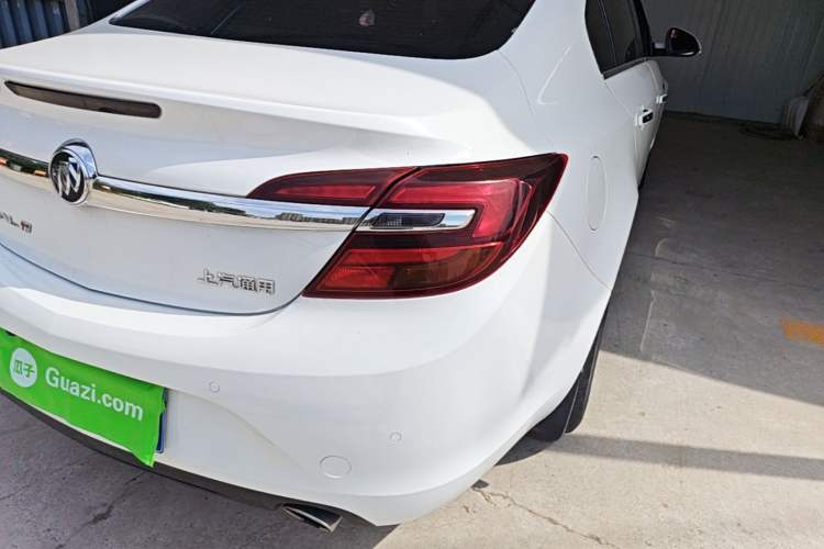 Used Buick Regal 2015 1.6T Elite Tech Model Exterior 3