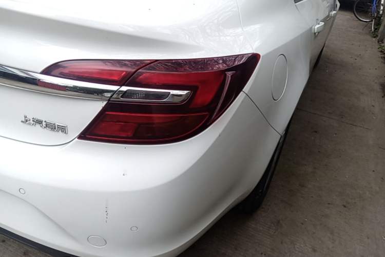 Used Buick Regal 2015 1.6T Leading Technology Model Exterior 3