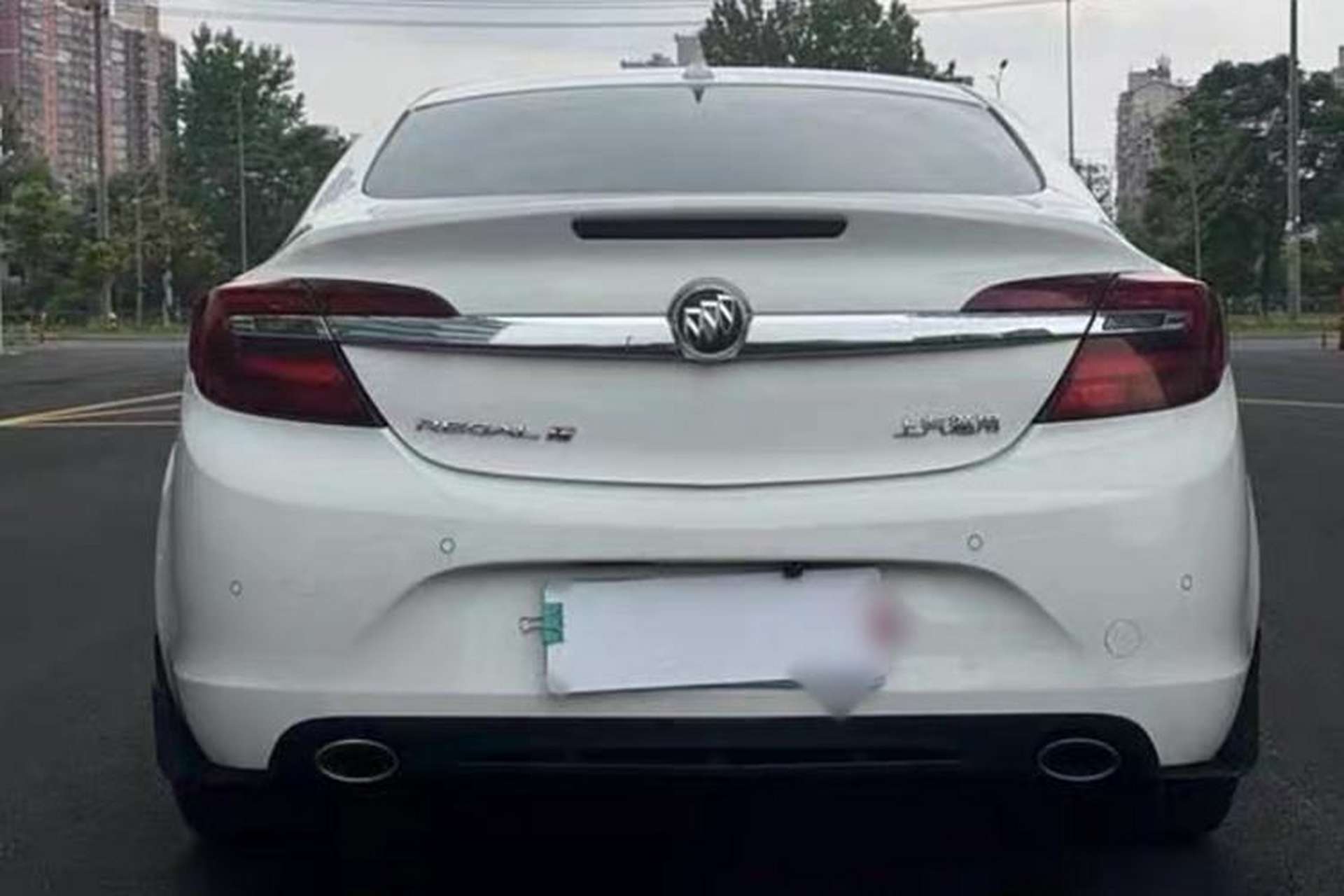 Used Buick Regal 2015 1.6T Elite Tech Model Exterior 3