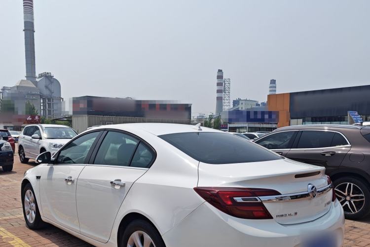 Used Buick Regal 2015 1.6T Elite Tech Model Exterior 4