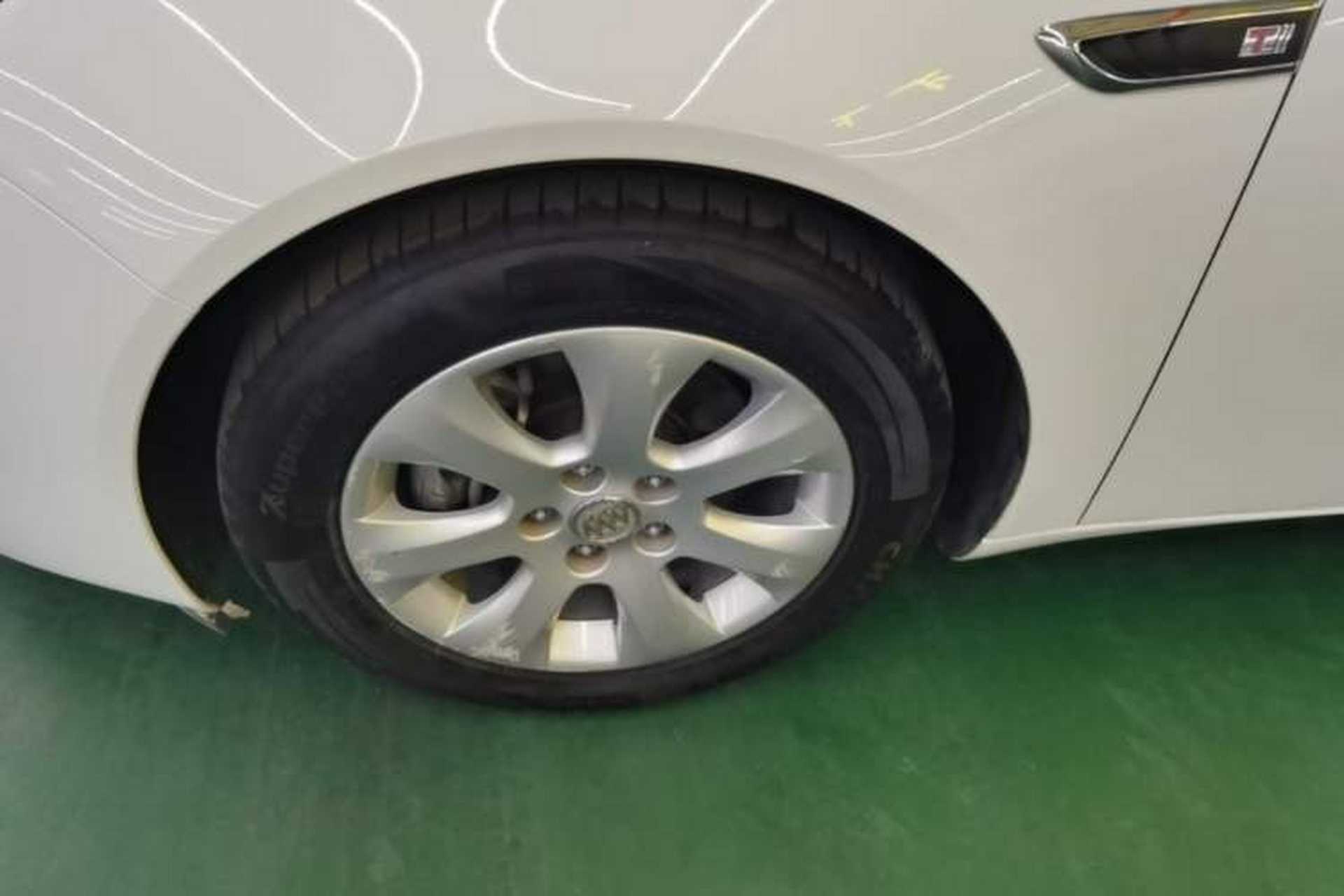 Used Buick Regal 2015 1.6T Leading Technology Model Exterior 4