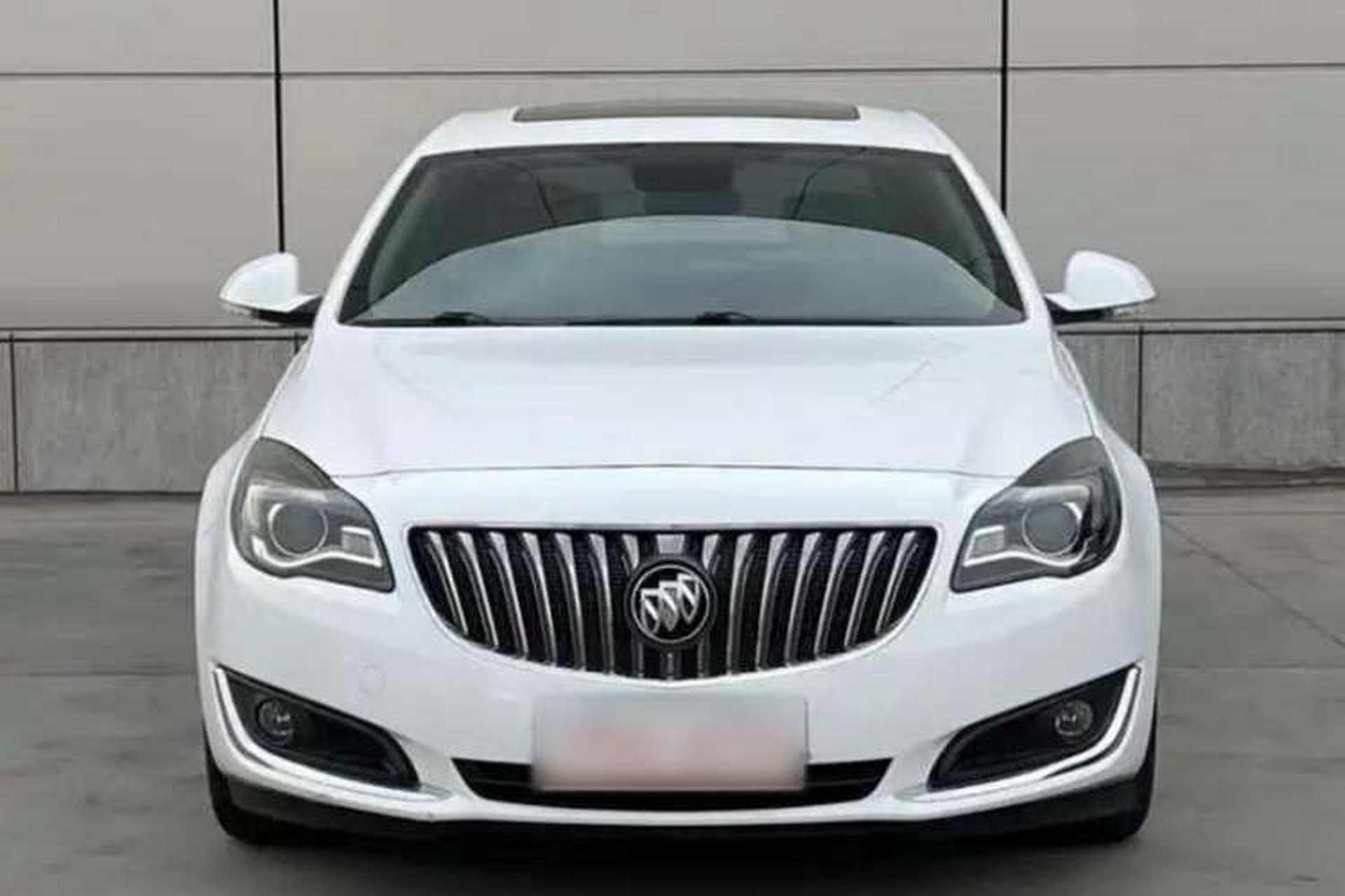 Used Buick Regal 2015 1.6T Fashion Tech Model Exterior 5