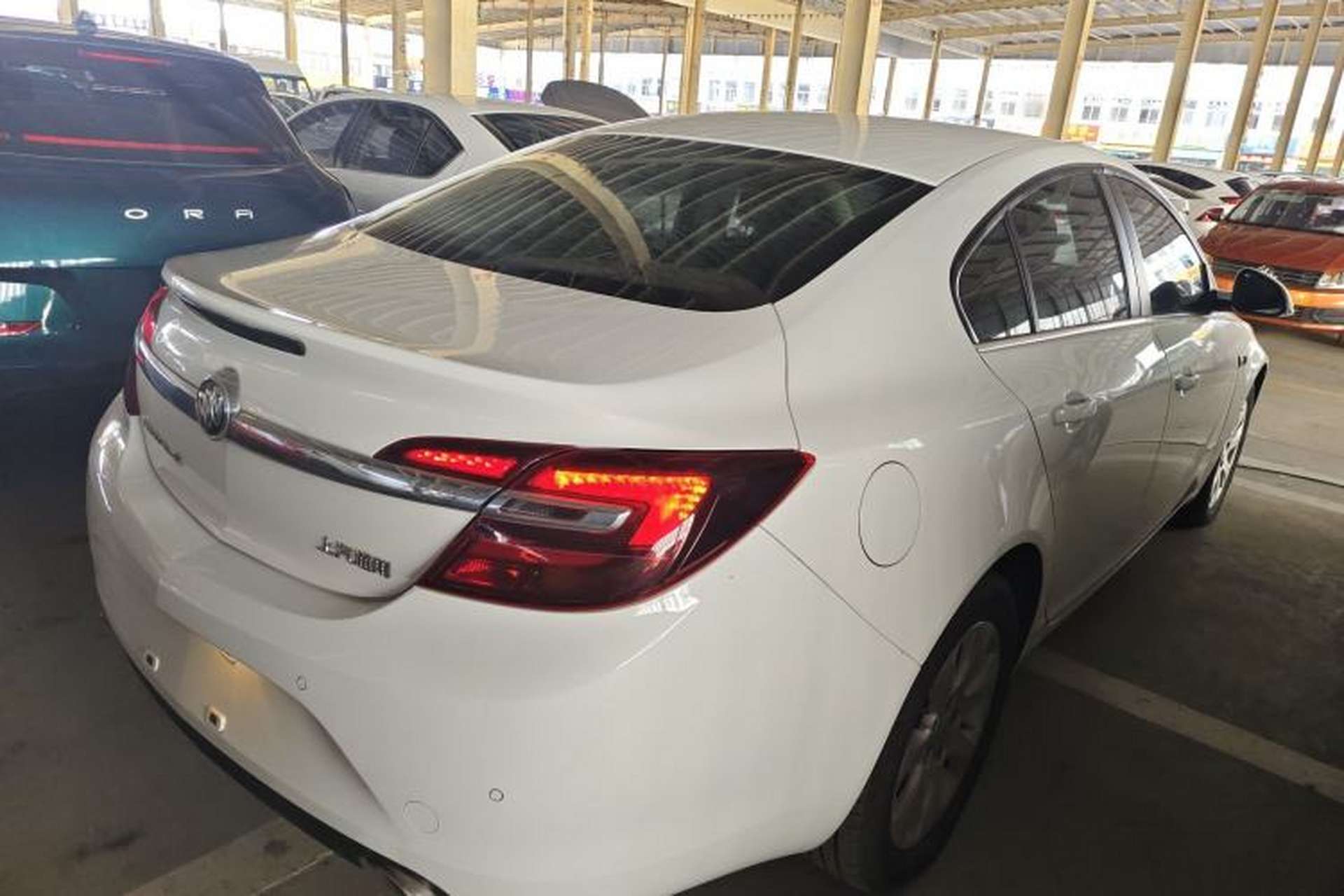 Used Buick Regal 2015 1.6T Leading Technology Model Exterior 5