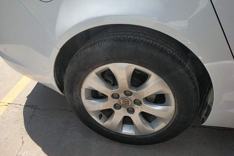 Used Buick Regal 2015 2.0L Elite Fashion Edition Exterior 5