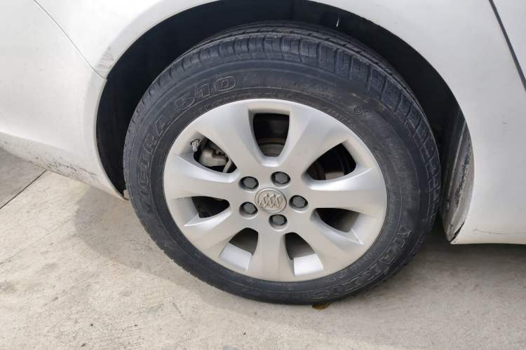 Used Buick Regal 2015 1.6T Leading Technology Model Exterior 5