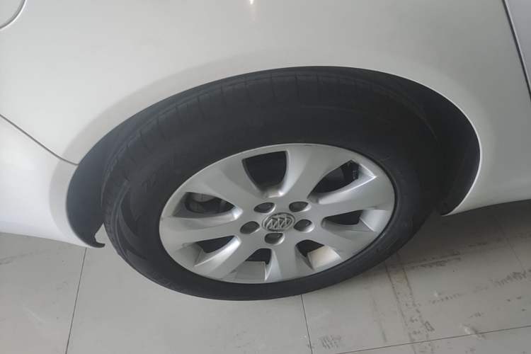 Used Buick Regal 2015 1.6T Elite Tech Model Exterior 5