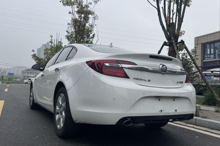 Used Buick Regal 2015 1.6T Elite Tech Model Exterior 8