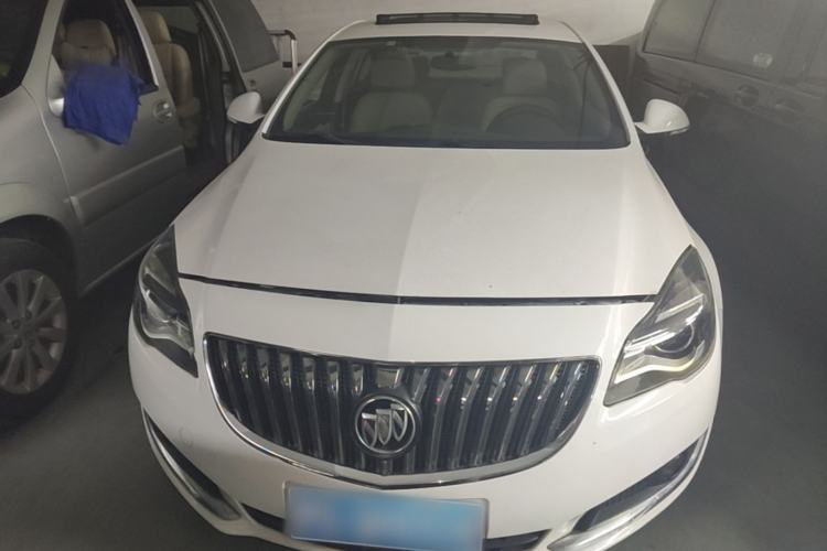 Used Buick Regal 2015 2.0L Leading Fashion Edition Front
