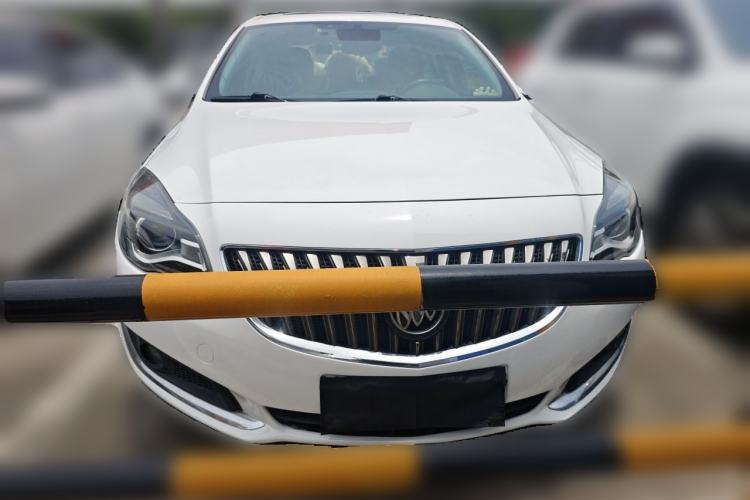 Used Buick Regal 2015 1.6T Elite Tech Model Front