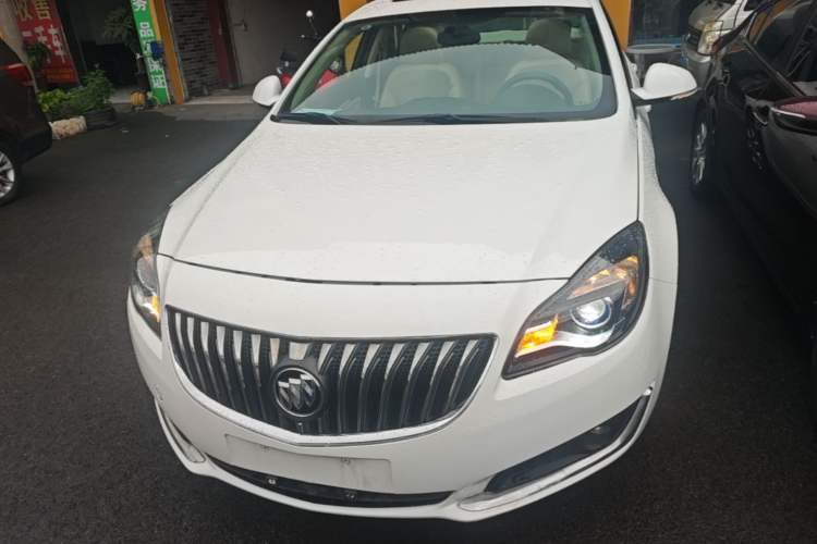 Used Buick Regal 2015 2.0L Leading Fashion Edition Front
