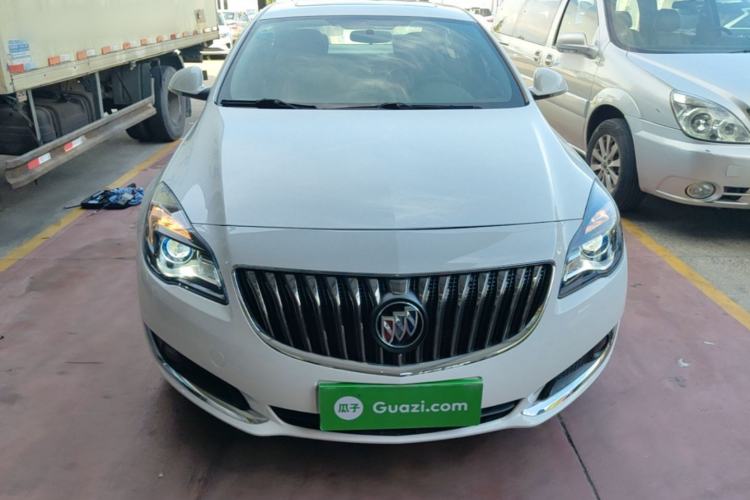 Used Buick Regal 2015 2.0L Leading Fashion Edition Front